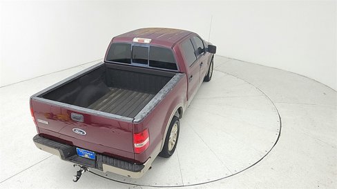 Used 2005 Ford F150 Lariat image 13