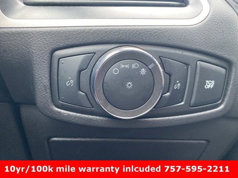 Used 2023 Ford Edge SEL image 16