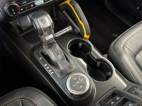 Used 2022 Ford Bronco Badlands image 19