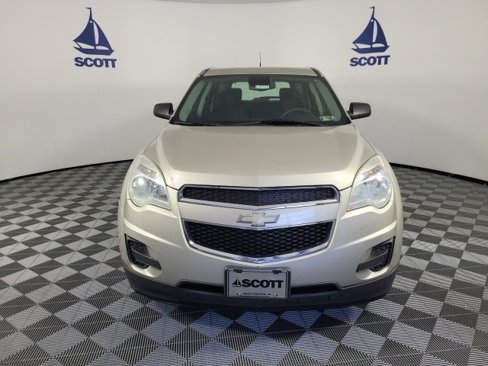 Used 2013 Chevrolet Equinox LS image 2