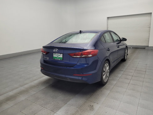 Used 2017 Hyundai Elantra SE image 9
