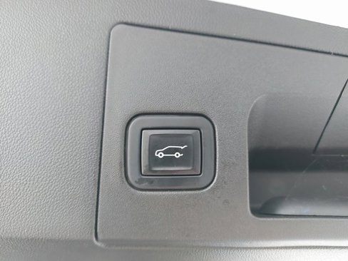 Certified 2022 Cadillac XT5 Sportv image 13