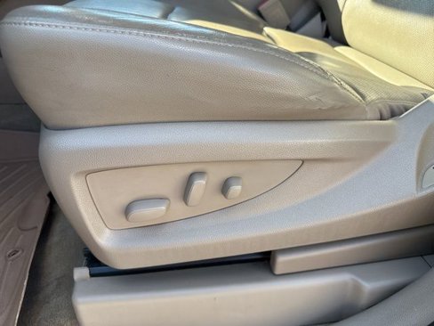 Used 2019 GMC Yukon XL SLT w/ Open Road Package image 28