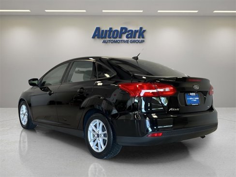 Used 2018 Ford Focus SE image 5