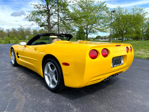 Used 2003 Chevrolet Corvette Convertible w/ Preferred Equipment Group1 image 13