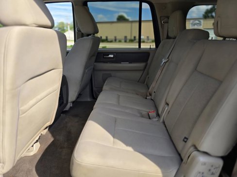 Used 2011 Ford Expedition EL XLT image 20