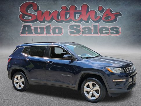 Used 2021 Jeep Compass Latitude image 1