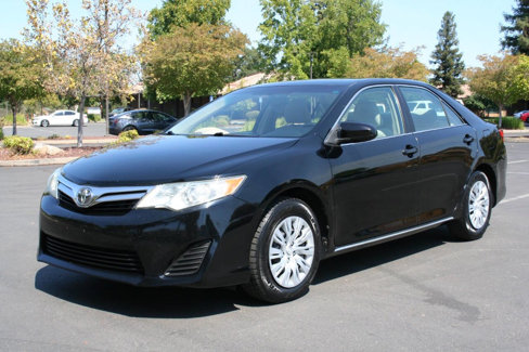 Used 2012 Toyota Camry LE image 6