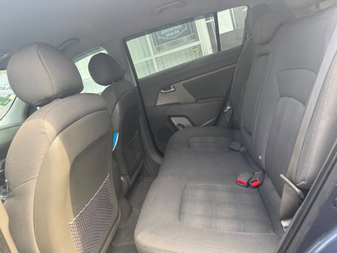 Used 2011 Kia Sportage LX w/ Convenience Pkg image 14