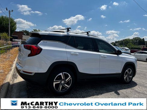 Used 2019 GMC Terrain SLT w/ Preferred Package image 3