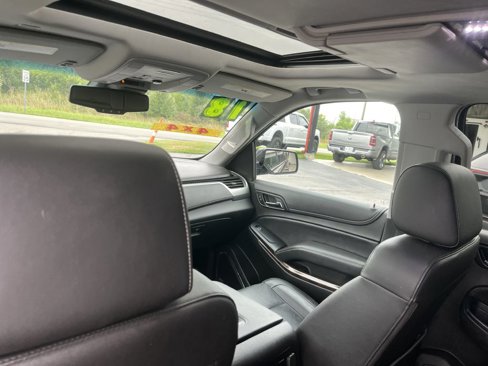 Used 2018 Chevrolet Suburban LT image 13