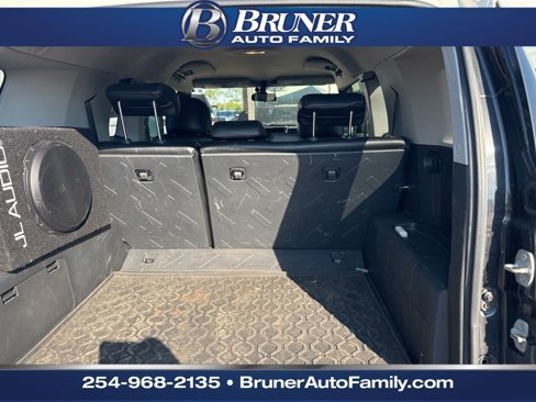 Used 2007 Toyota FJ Cruiser 4WD image 14