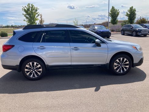 Used 2016 Subaru Outback 3.6R Limited image 4