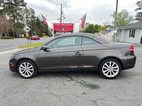 Used 2013 Volkswagen Eos image 7
