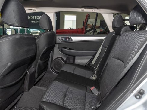 Used 2015 Subaru Outback 2.5i Premium image 13