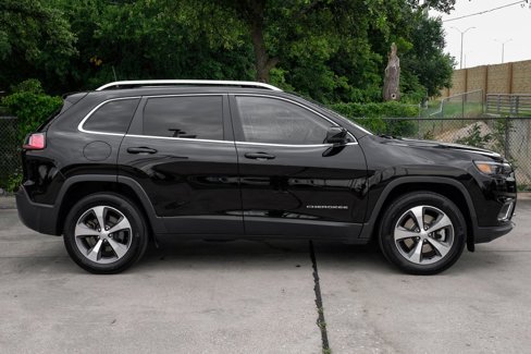 Used 2021 Jeep Cherokee Limited w/ Elite Package image 15