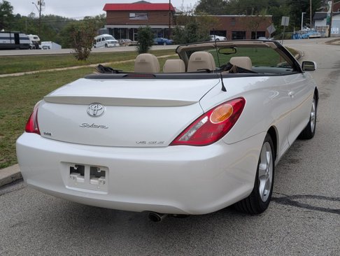 Used 2006 Toyota Solara SLE image 22