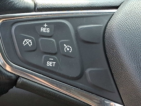 Used 2019 Chevrolet Equinox LT image 22