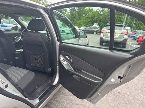 Used 2007 Chevrolet Malibu LT image 17