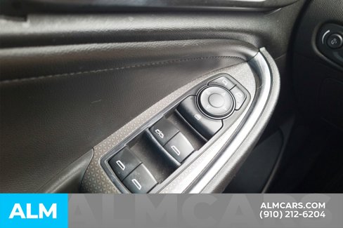 Used 2016 Chevrolet Malibu LT w/ Leather Package image 13