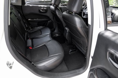 Used 2020 Jeep Compass Latitude w/ Cold Weather Group image 47