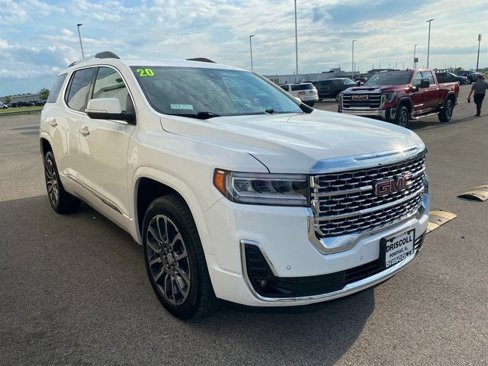 Used 2020 GMC Acadia Denali image 4