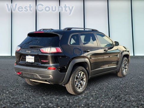 Used 2020 Jeep Cherokee Trailhawk image 4