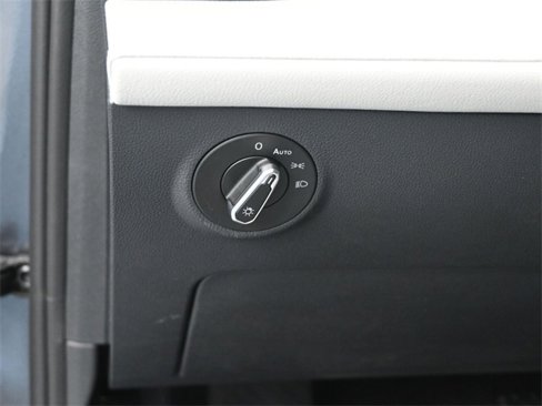 New 2025 Volkswagen Taos S image 21