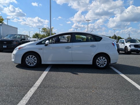 Used 2013 Toyota Prius Prime Plug-In Hybrid image 6