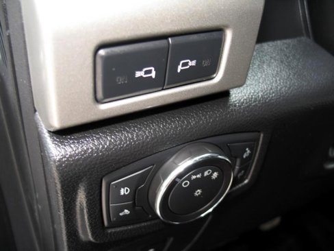 Used 2017 Ford F150 Lariat image 57