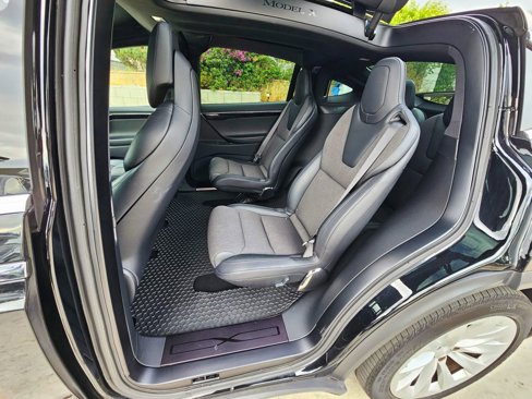 Used 2017 Tesla Model X 75D image 7