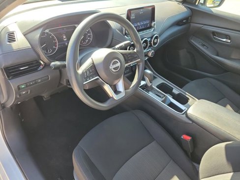 Used 2024 Nissan Sentra SV image 21