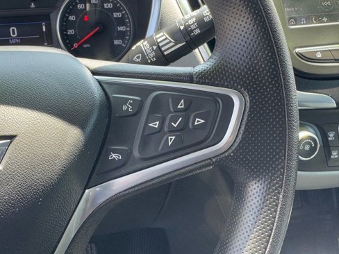 Used 2023 Chevrolet Equinox LT image 24