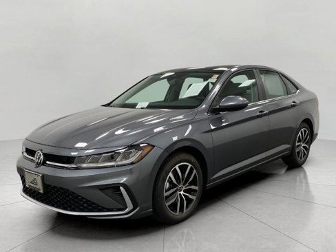 New 2025 Volkswagen Jetta SE image 8