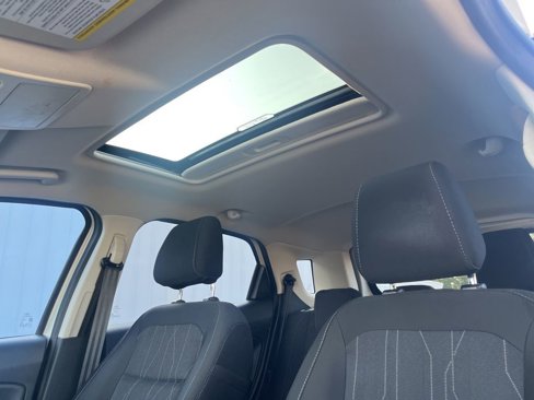 Used 2018 Ford EcoSport SE w/ SE Convenience Package image 10