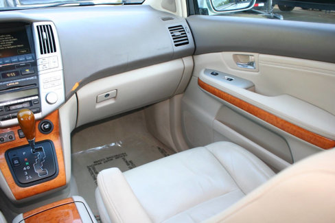 Used 2005 Lexus RX 330 AWD image 20