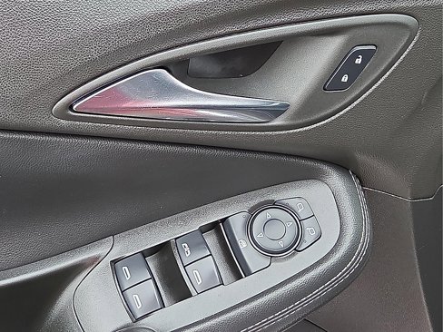 Used 2022 Buick Encore GX Select w/ Sport Touring Package image 13