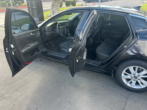 Used 2018 Kia Optima LX image 7