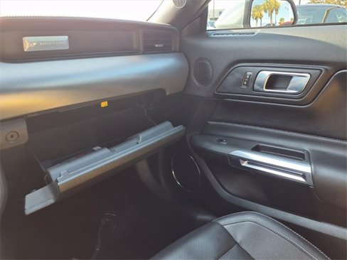 Used 2023 Ford Mustang Premium image 17