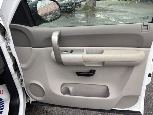 Used 2007 Chevrolet Silverado 1500 W/T image 16