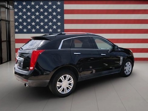Used 2016 Cadillac SRX Luxury image 6