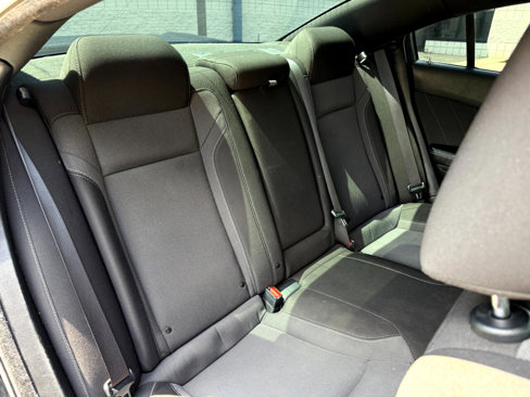 Used 2022 Dodge Charger SXT w/ Blacktop Package image 18