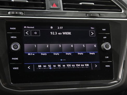 Used 2020 Volkswagen Tiguan SEL image 10