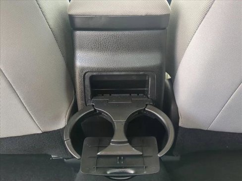 Used 2015 Toyota Corolla LE image 17
