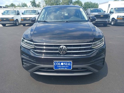 Used 2024 Volkswagen Tiguan SE image 17