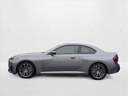 Certified 2025 BMW 230i xDrive Coupe w/ Premium Package image 9