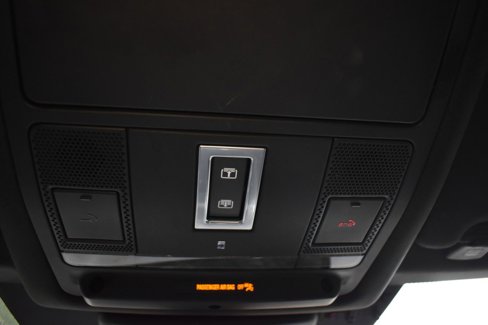 Used 2017 Land Rover Discovery Sport HSE image 23