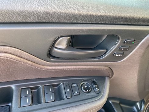 Used 2018 Honda Odyssey EX-L image 22