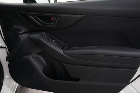Used 2023 Subaru Crosstrek 2.0i image 9