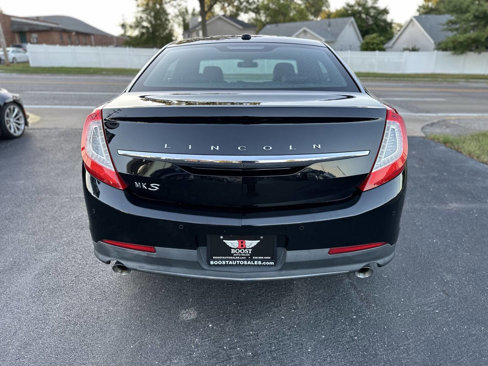 Used 2016 Lincoln MKS image 6